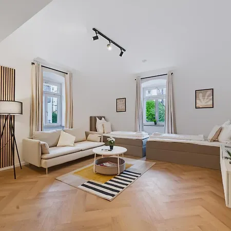 Malu - Premium Im Zentrum - Klima - 24h Check-in - Smart Tv - Saniert Und Modern