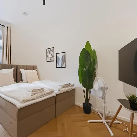 Malu - Premium Im Zentrum - Klima - 24h Check-in - Smart Tv - Saniert Und Modern