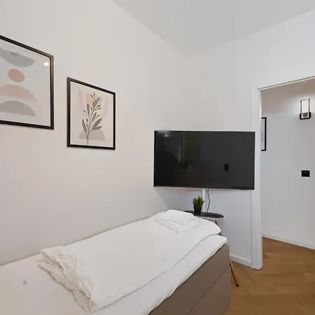 Apartment Malu - Premium Im Zentrum - Klima - 24h Check-in - Smart Tv - Saniert Und Modern *